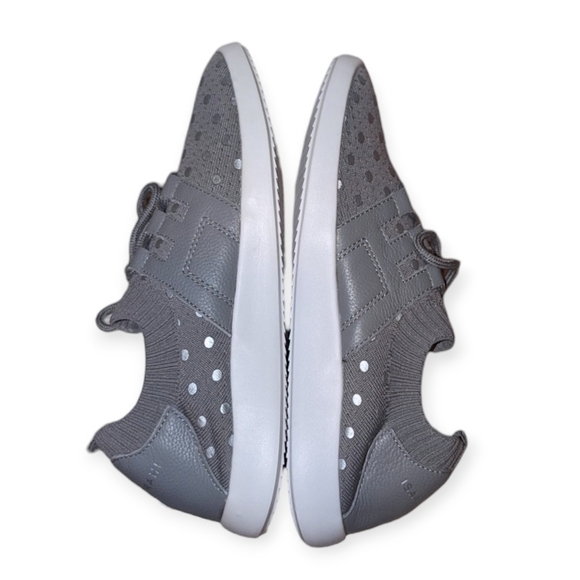 Isaac Mizrahi Live! Lace-Up Sneakers Polka-Dot Knit Gray & White Size 8M NEW - Picture 3 of 7